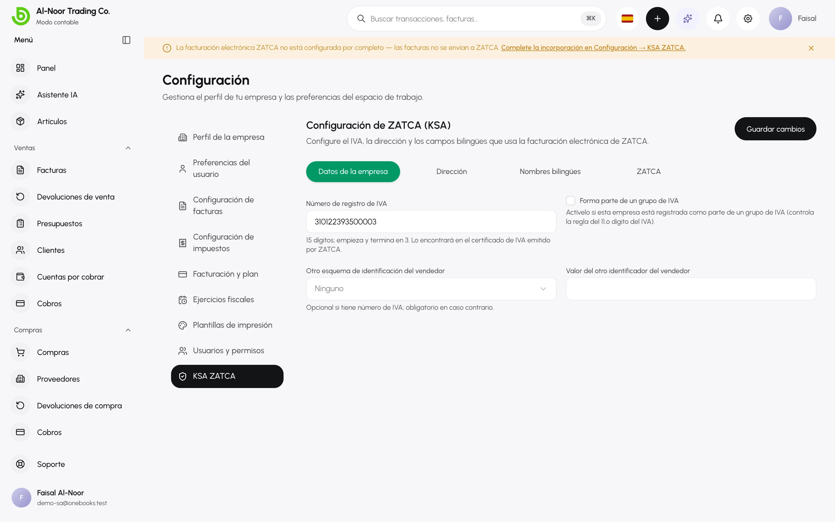 La página de configuración KSA ZATCA con las pestañas de datos de la empresa, nombres bilingües y ZATCA