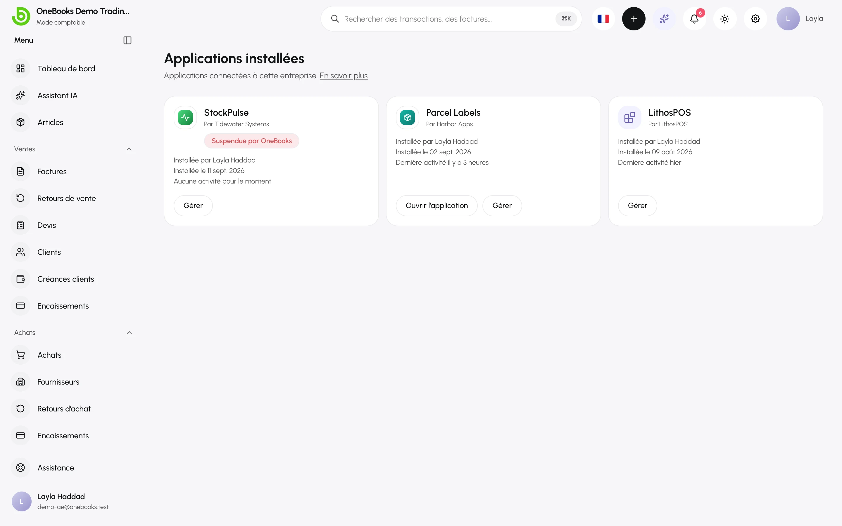 Applications installées : trois cartes indiquant qui a installé chaque application, quand et sa dernière activité, dont une marquée Suspendue par OneBooks