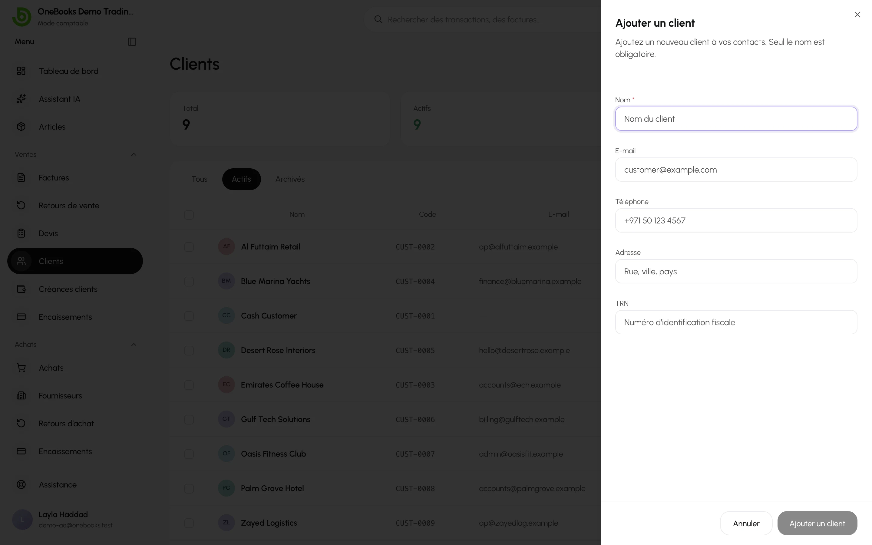 La boîte de dialogue Ajouter un client, avec nom, e-mail, téléphone, adresse et identifiant fiscal