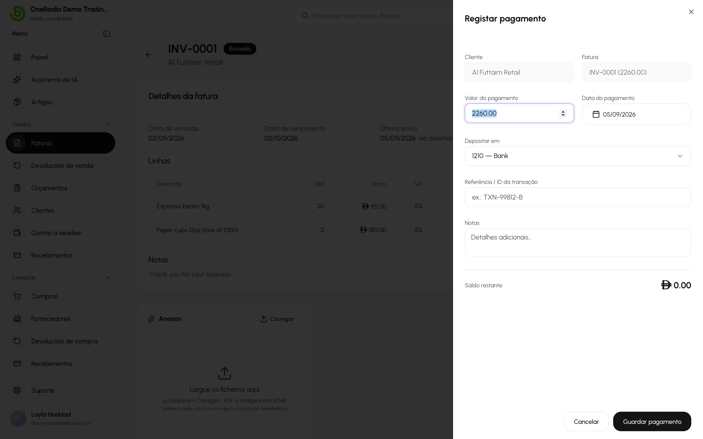 A caixa de diálogo de registo de pagamento numa fatura, com valor, data, método, referência e conta